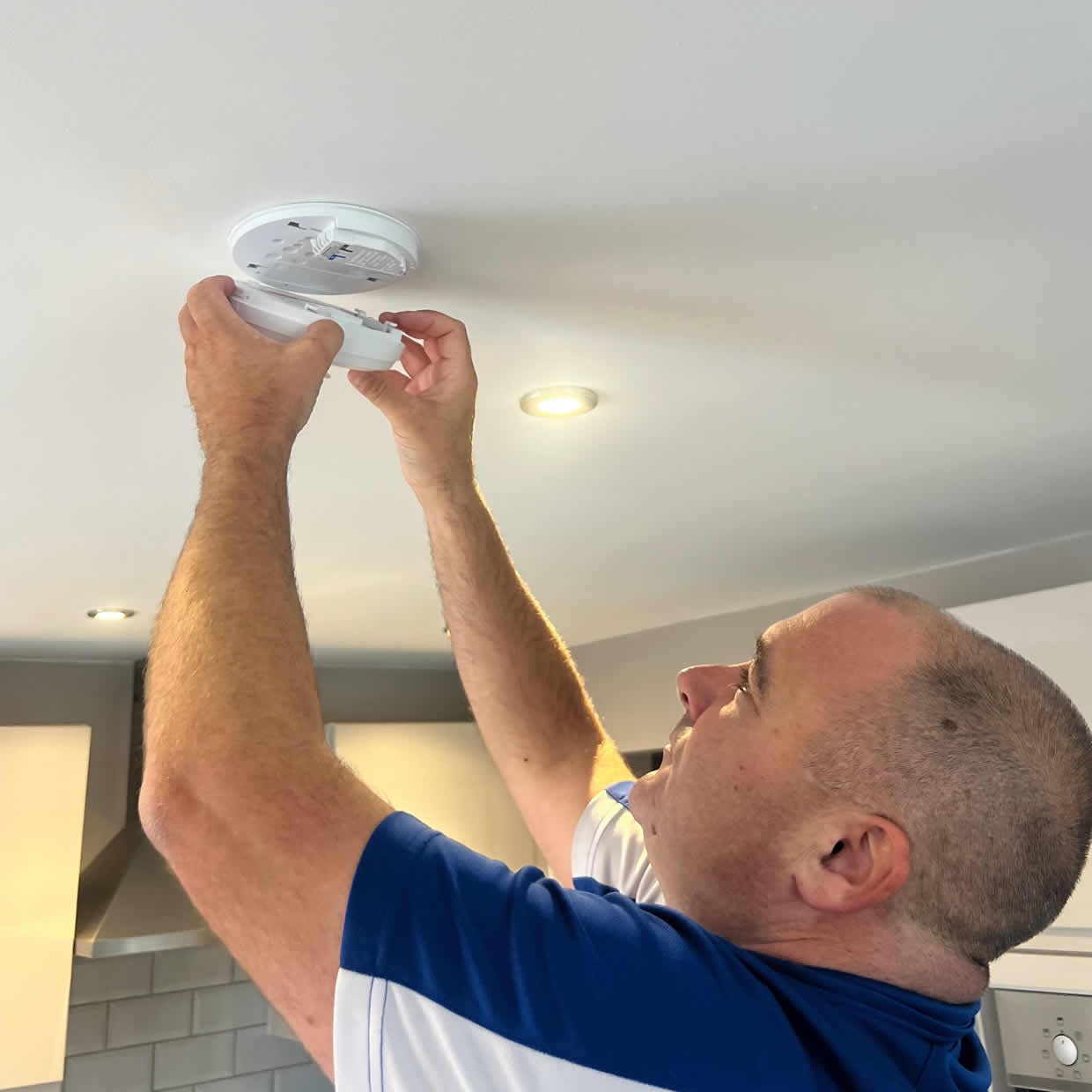 Professional smoke and heat alarm installation in Darlington